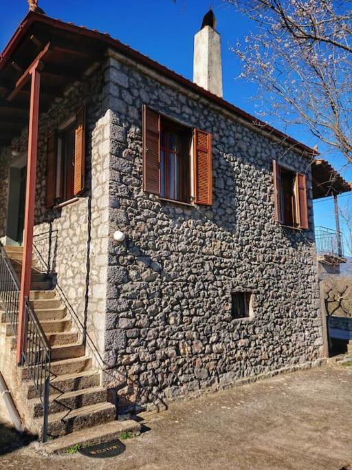 1935 Home Λιλαία Εξωτερικό φωτογραφία