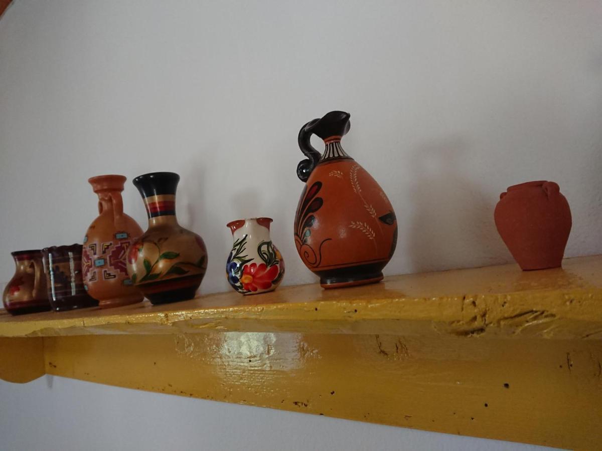 1935 Home Λιλαία Εξωτερικό φωτογραφία